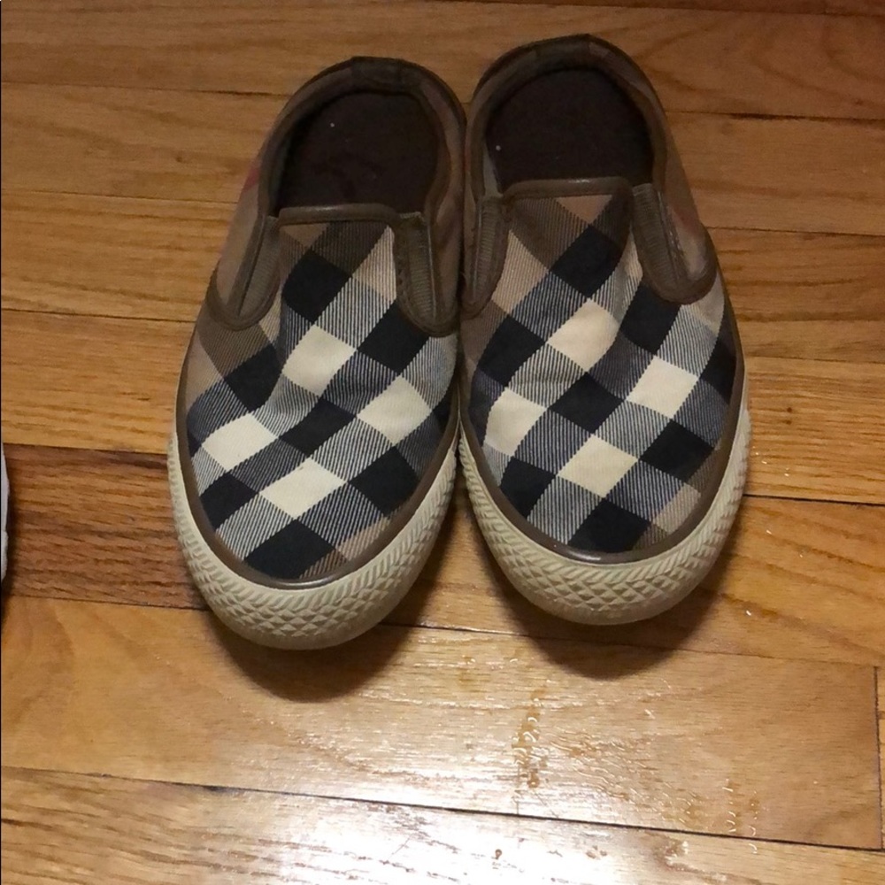 Burberry shoes